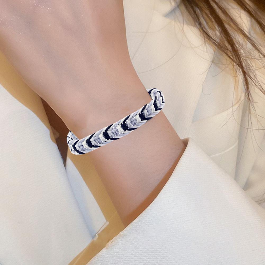 Pulsera de ajuste cómodo Pulse - Ethnic Fashion Meaning reseña y precio