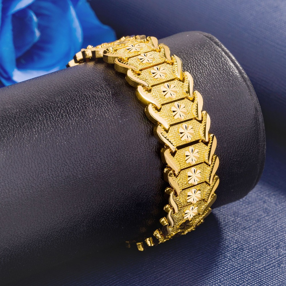 Nuevas pulseras anchas de lujo - Ethnic Fashion Brands reseña y precio