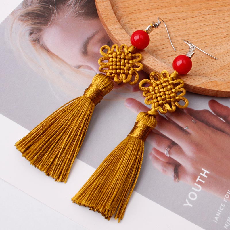 Pendientes de Borla con Nudo C - Y2K Ethnic Fashion reseña y precio