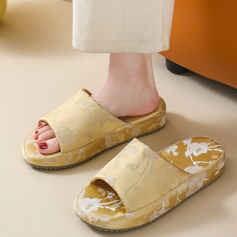 Pantuflas de plataforma de est - Ethnic Style reseña y precio