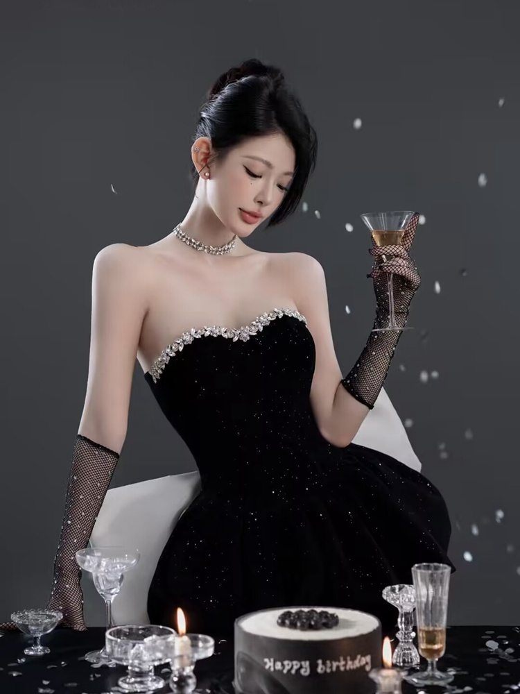 Elegante Traje Negro para Foto - Ethnic Fashion Studio reseña y precio